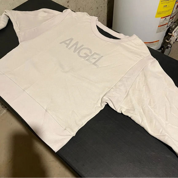 Victoria's Secret M Sweatshirt Women Gray ANGEL Logo Pullover Open Back NWT - Picture 7 of 10